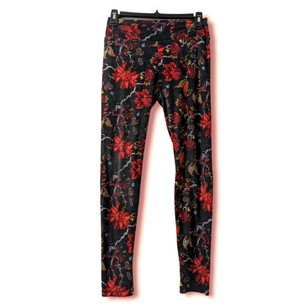 LuLa Roe scarlet and black one size leggings